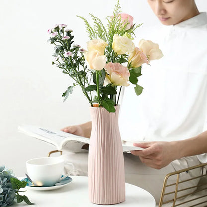 Modern Stile Vases