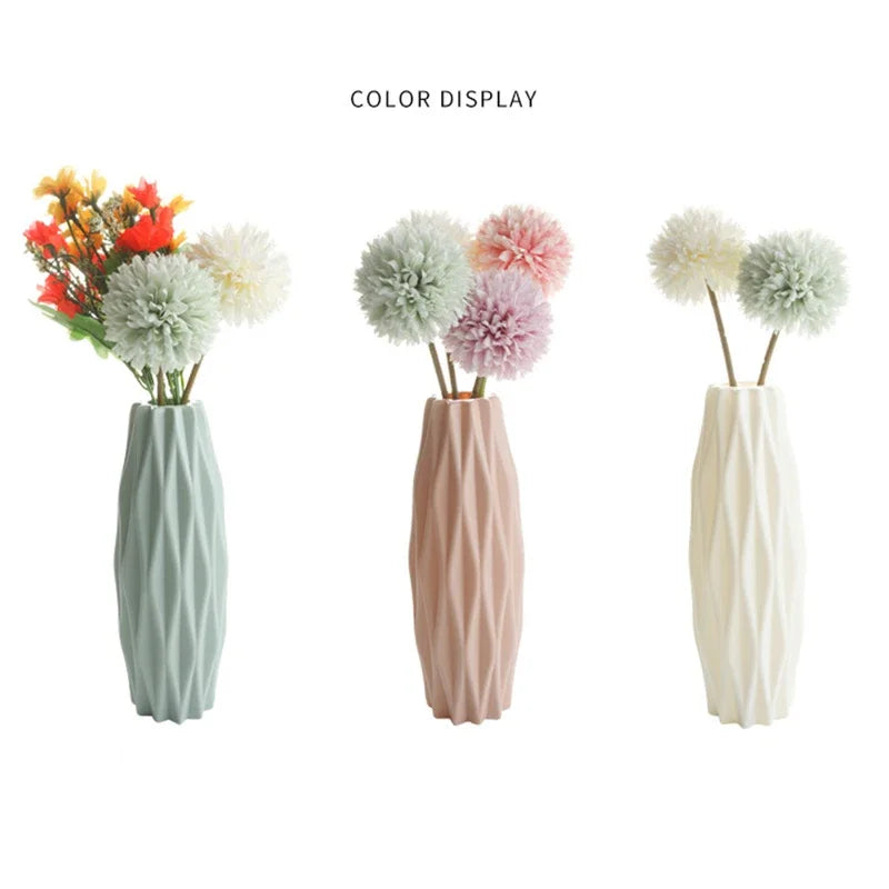 Modern Stile Vases