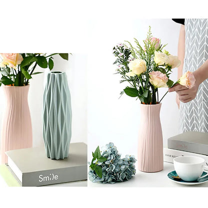 Modern Stile Vases