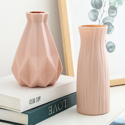 Modern Stile Vases